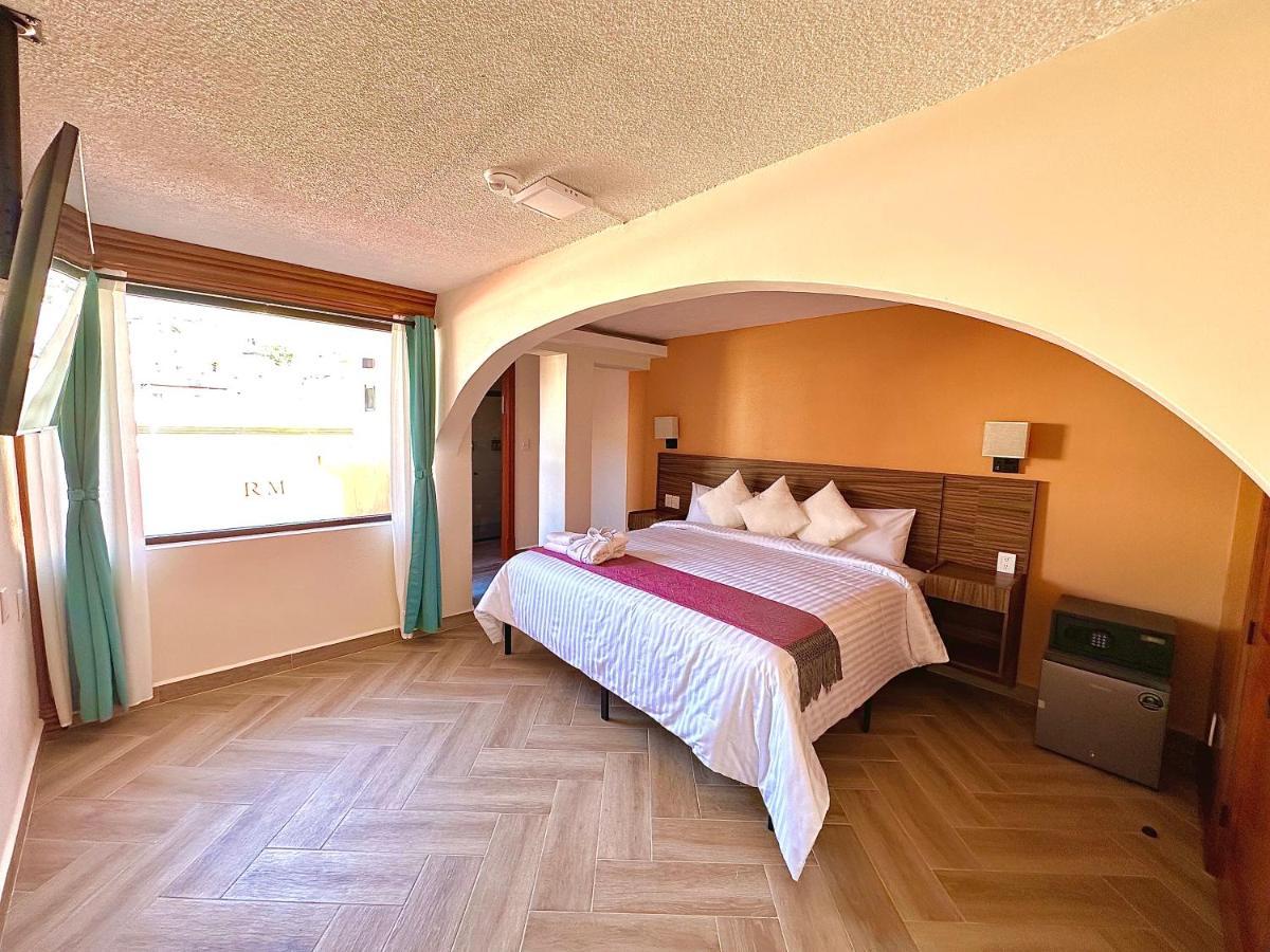 Suites Del Jardin Principal Гуанахуато Екстериор снимка