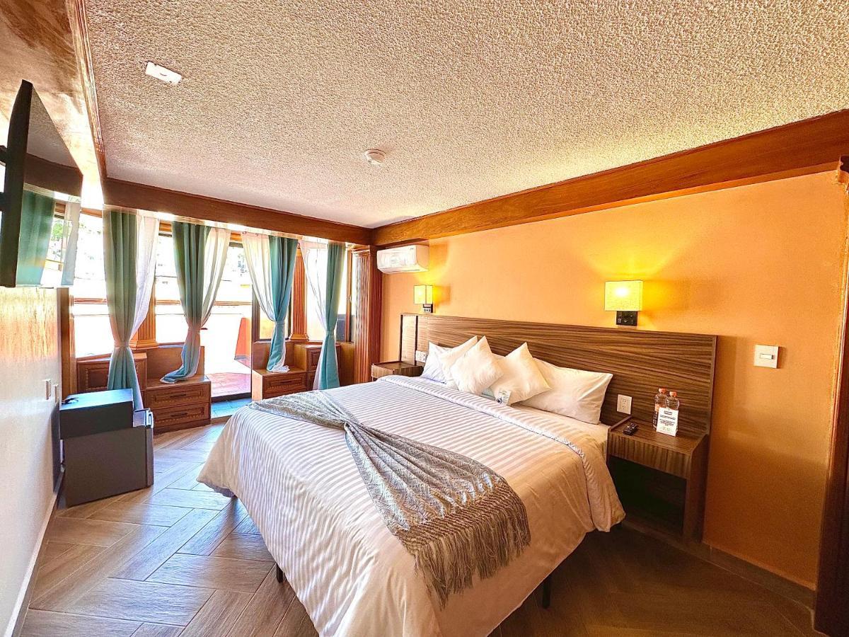 Suites Del Jardin Principal Гуанахуато Екстериор снимка