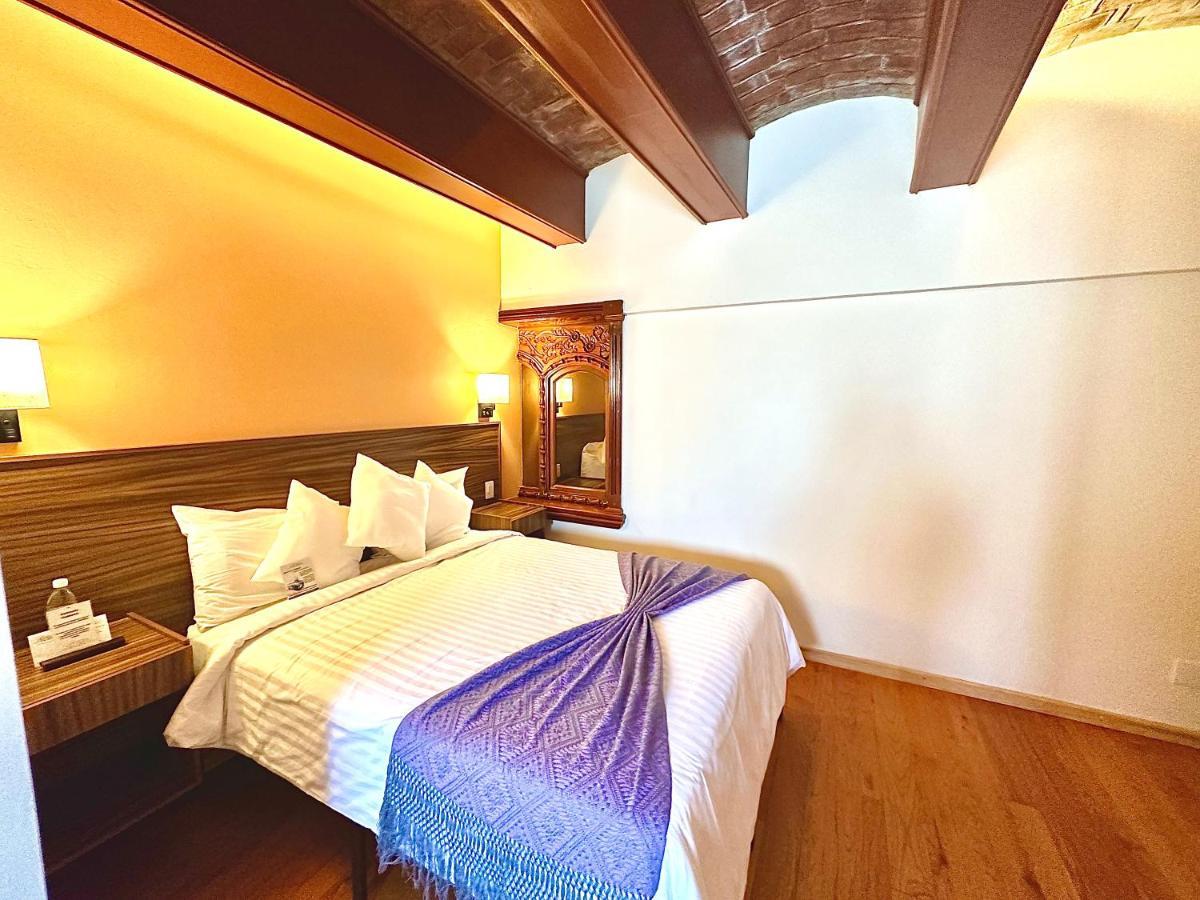 Suites Del Jardin Principal Гуанахуато Екстериор снимка